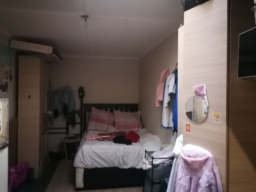 4 Bedroom Property for Sale in Lentegeur Western Cape